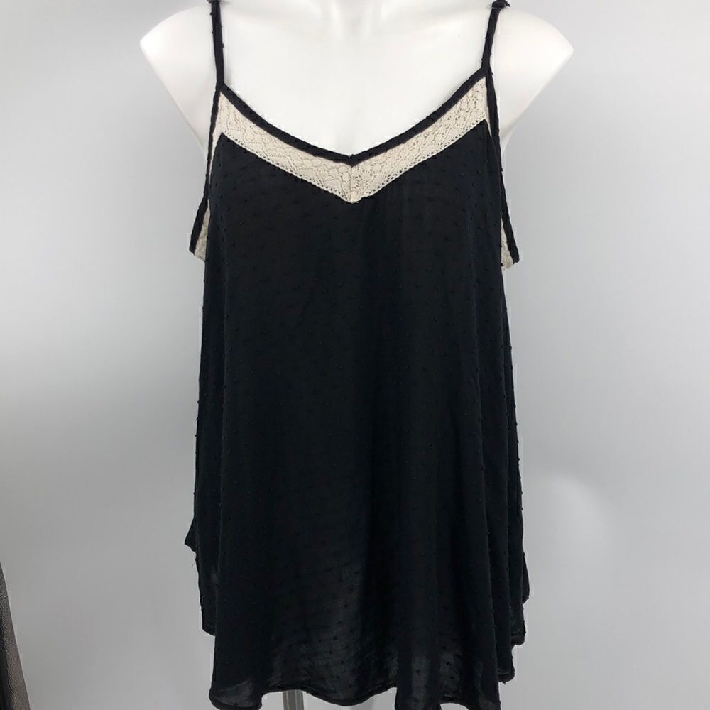 Torrid Size 0 adjustable straps black swing Swiss Dot tank